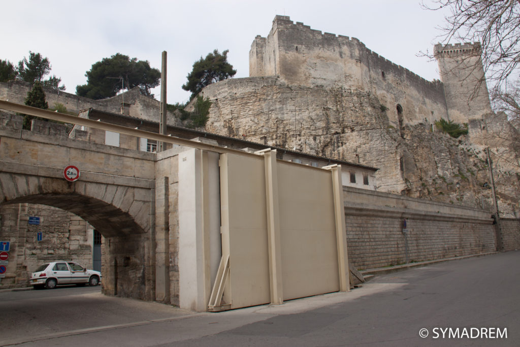 Porte de Beaucaire avant travaux