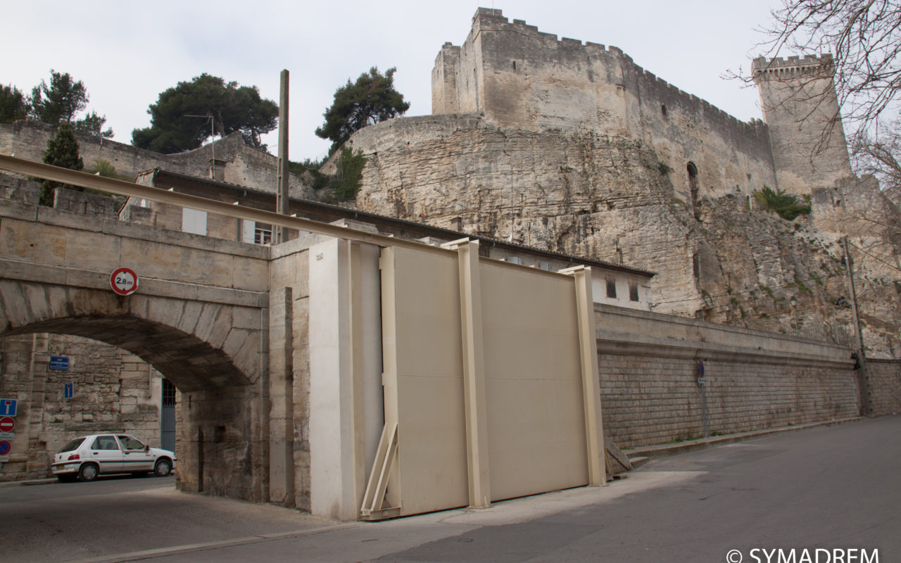 Porte de Beaucaire avant travaux