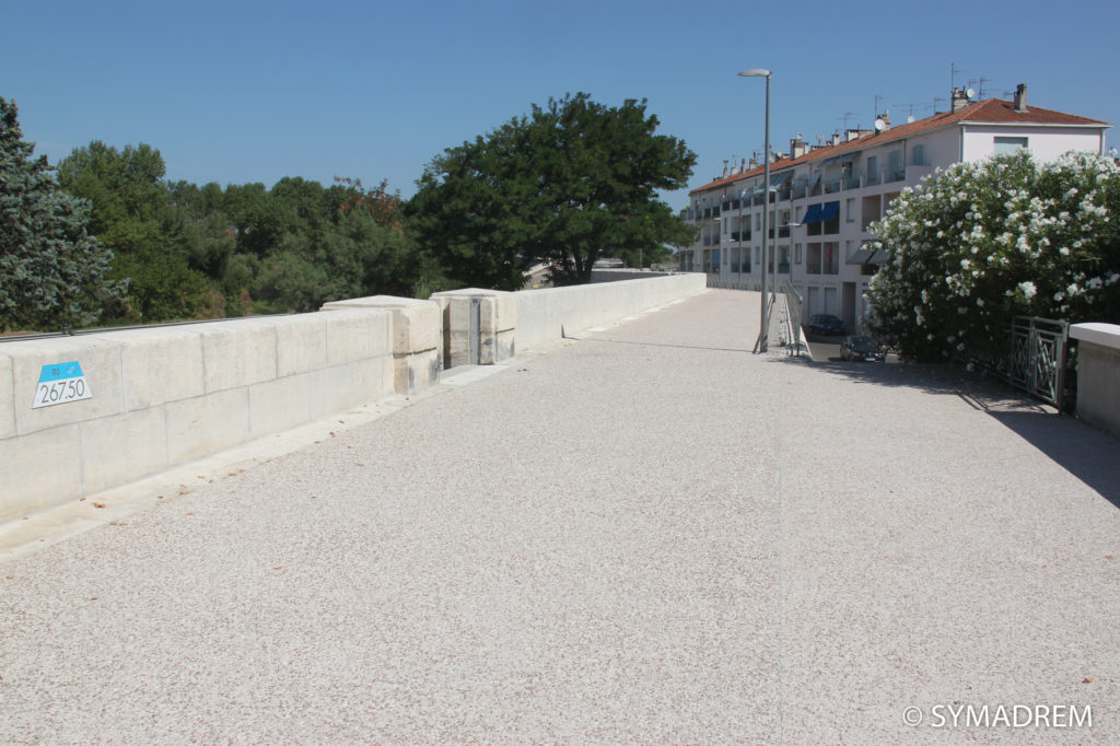 Quais de Tarascon