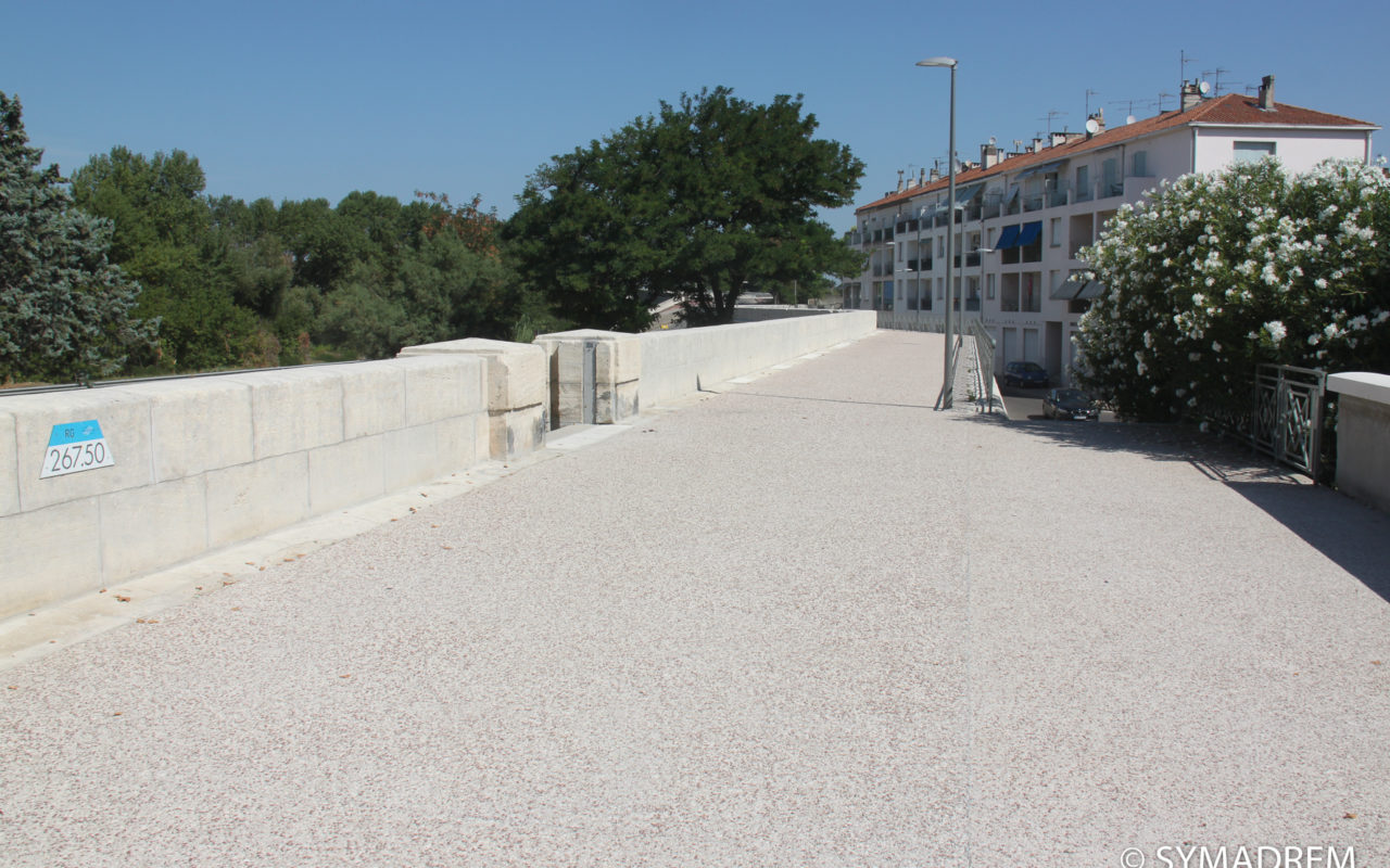 Quais de Tarascon