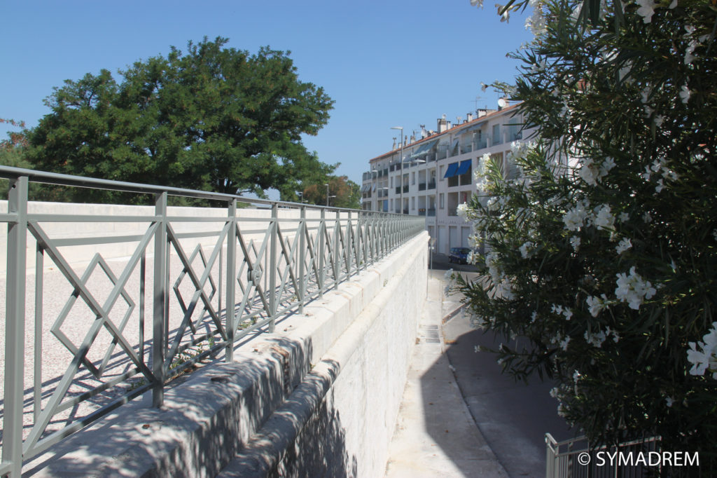 Quais de Tarascon