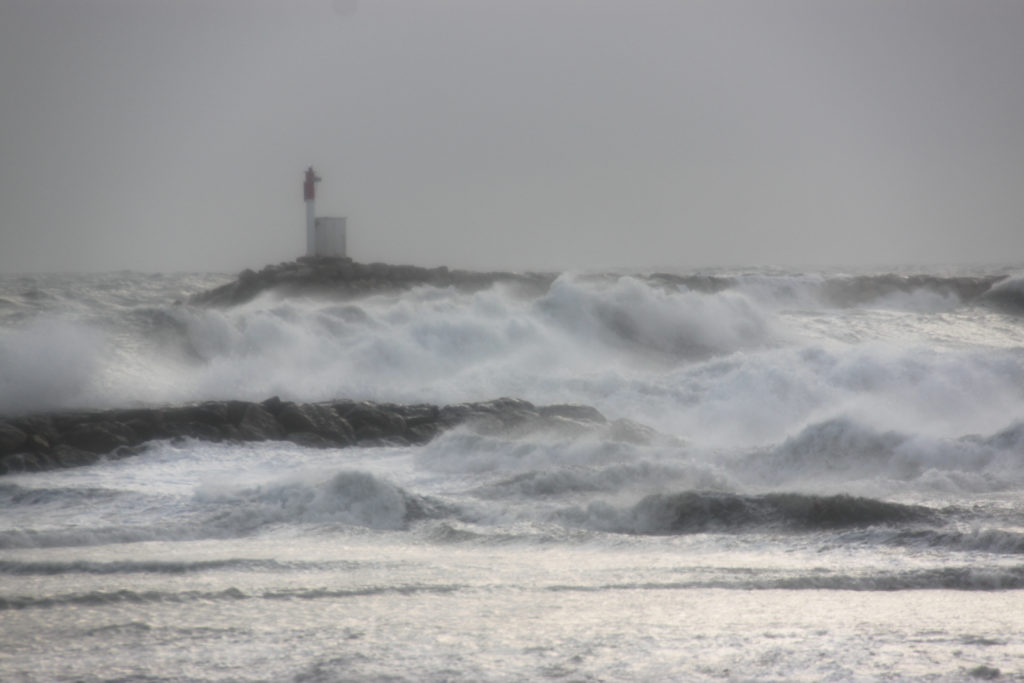 Coup de houle aux Saintes-Maries-de-la-mer