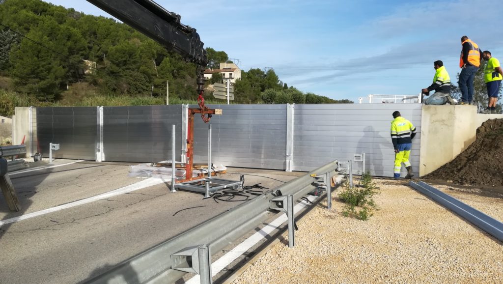 Montage des batardeaux à Beaucaire finalisé