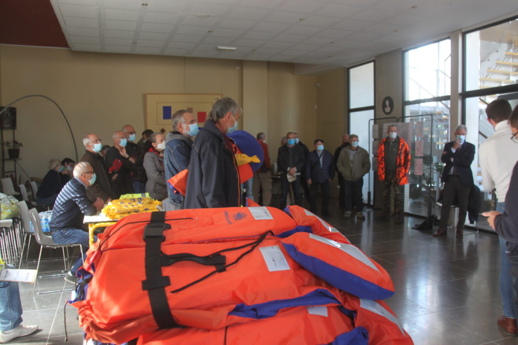 Briefing des équipes de sécurité civile de Fourques