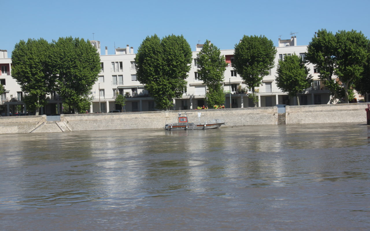 Batardeaux des quais d'Arles