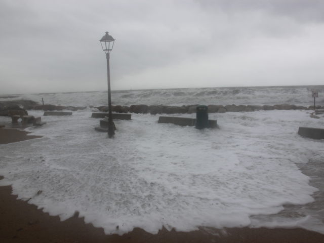 Tempête aux Saintes-Maries-de-la-Mer